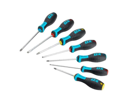 Ox Screwdriver set at Tiles and Trims